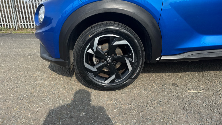 Nissan Juke 1.0 DiG-T 114 N-Connecta 5dr Petrol Hatchback